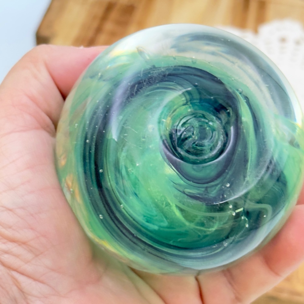 Round Art Glass Paperweight Green Teal Swirl Controlled Bubble Egg Orb 3" Decor - Picture 7 of 13